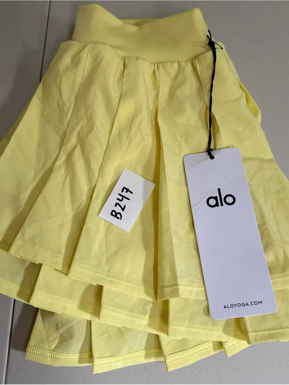 ALO Yoga Yellow Layered Pleated Skater Skirt